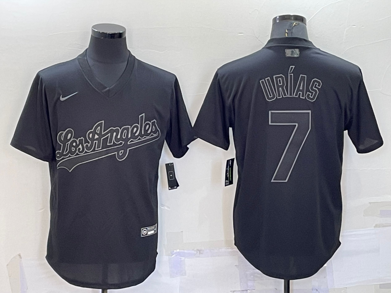 Men's Black Los Angeles Dodgers #7 Julio Urías Pitch Black Fashion Replica Stitched Jersey